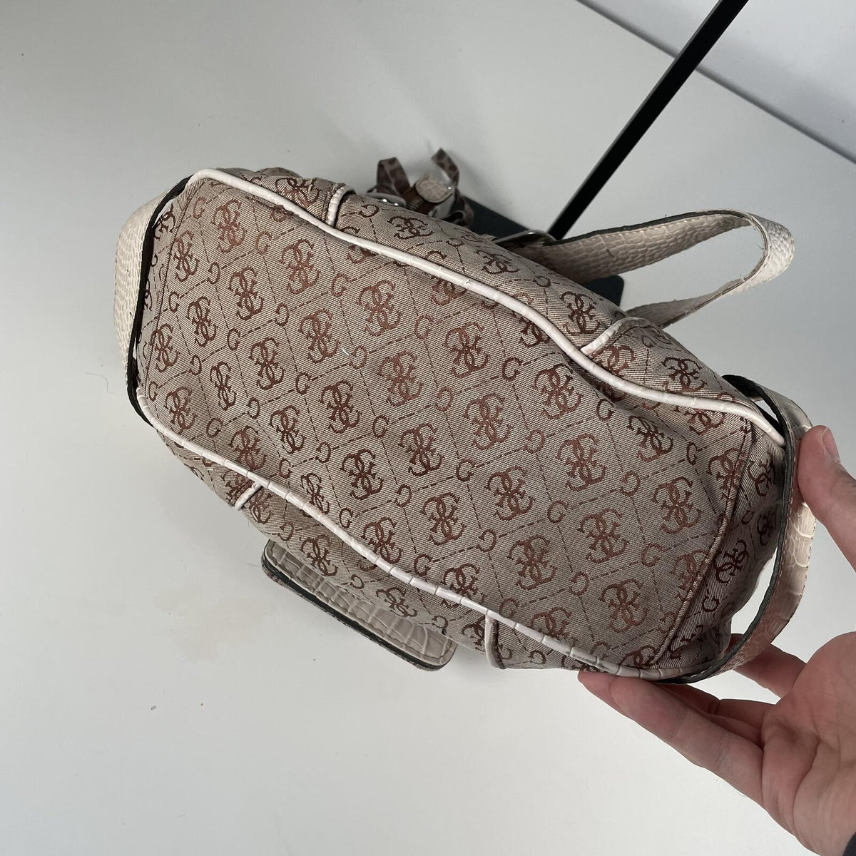 Guess Beige Monogram Buckle Slouch Shoulder Bag Handbag Purse