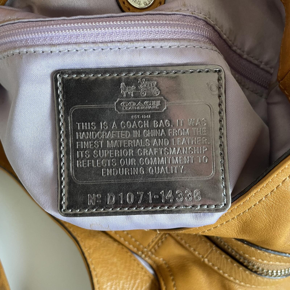 Coach Tan Leather 3 Compartment Hobo Shoulder Bag Handbag Purse D1071-14336