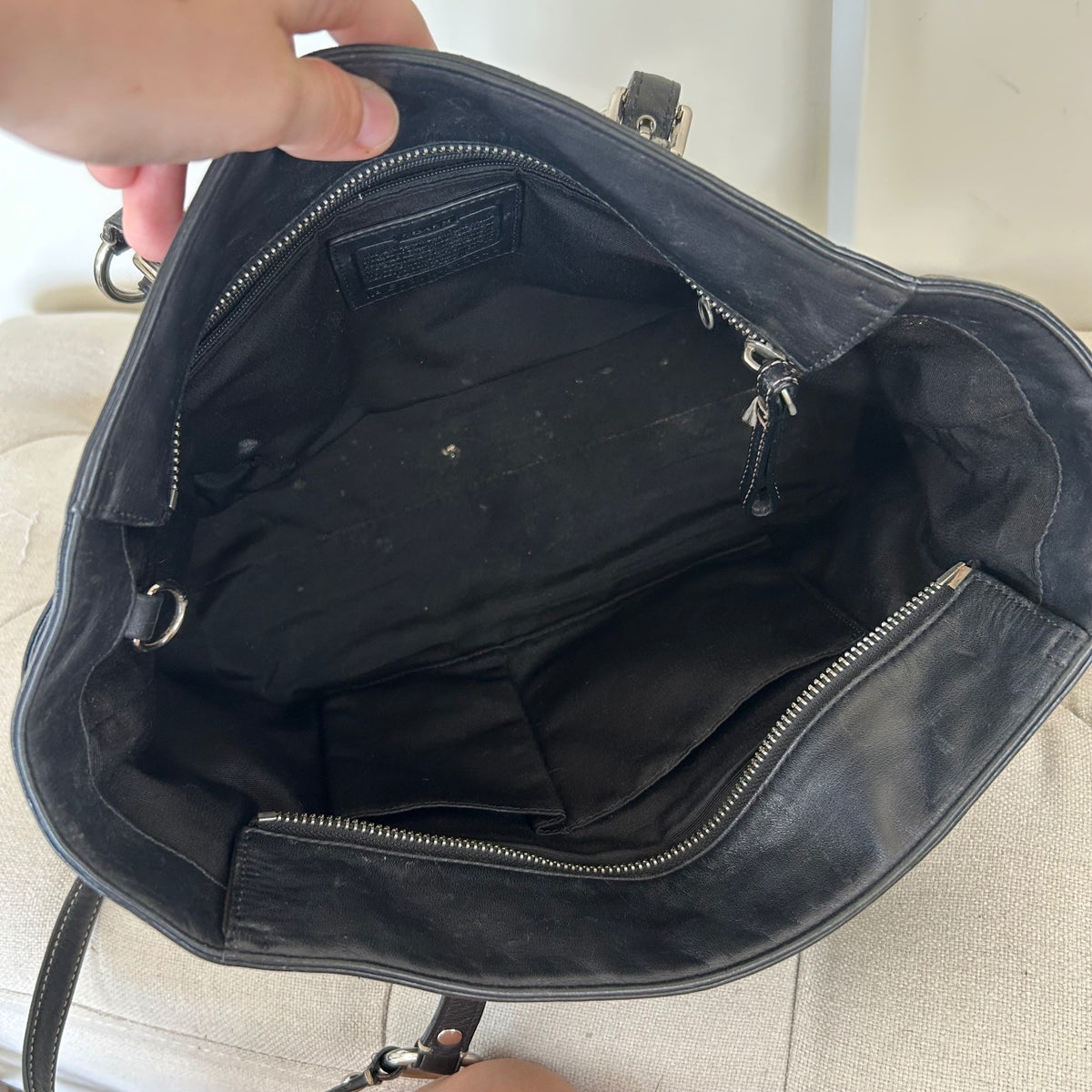 Coach East West Black Leather Shoulder Bag E0882-F12343
