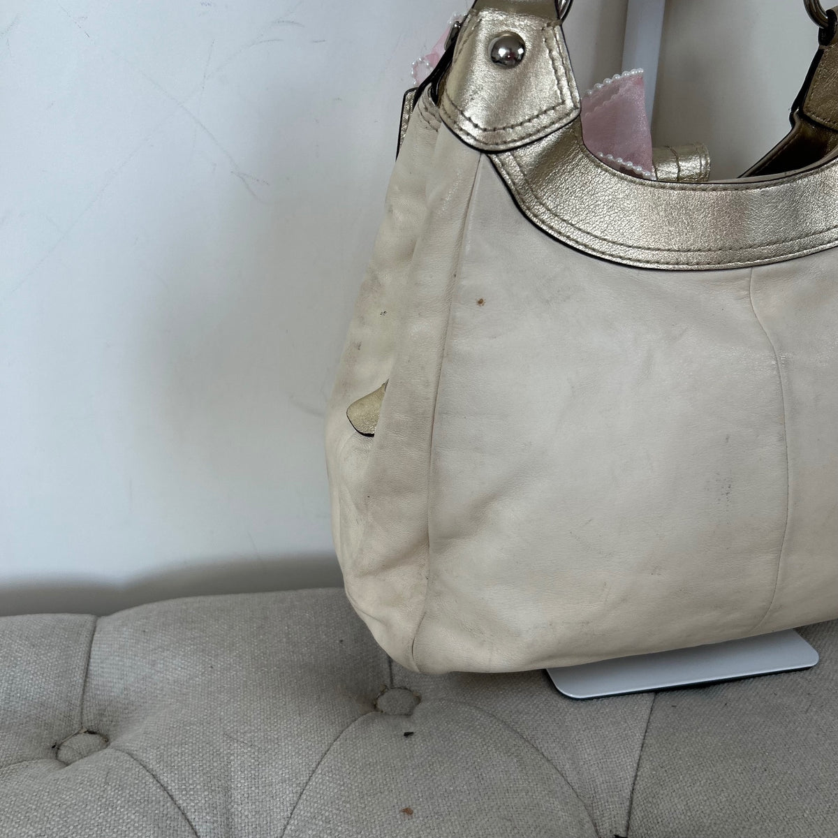Coach White Leather Soho Buckle Front 3 Compartment Shoulder Bag H1126-F17219