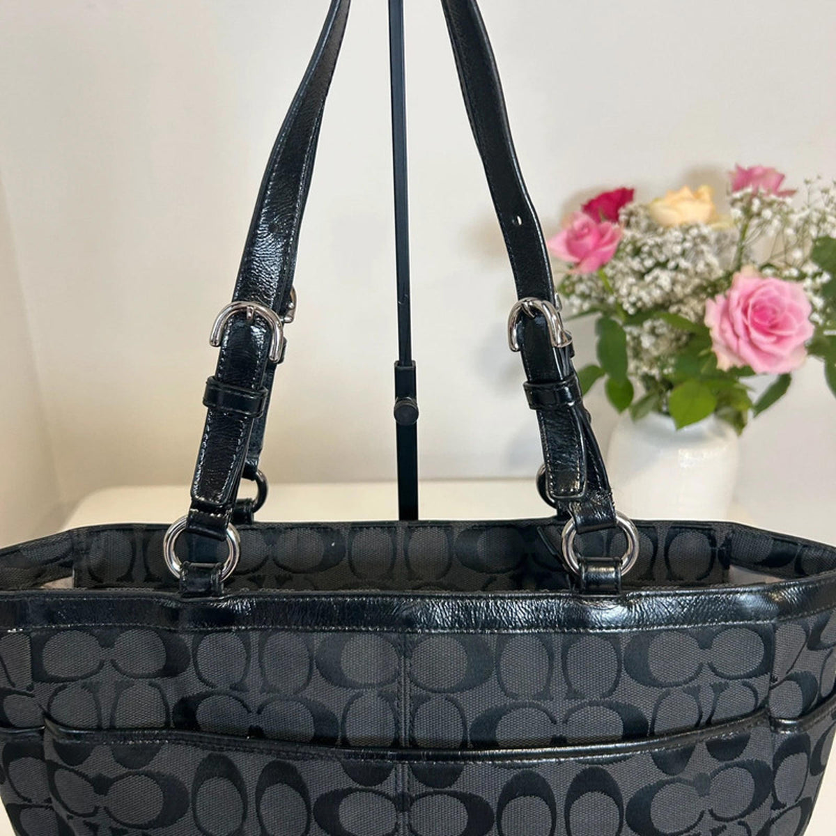 Vintage Black Signature Canvas Pleated Gallery Coach Bag D1160-F17726