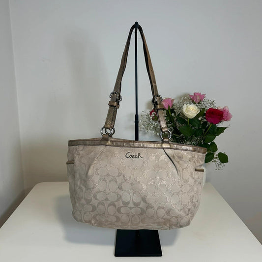 Coach Monogram Beige and Gold Shoulder Handbag Gold Hardware L1175-F17724