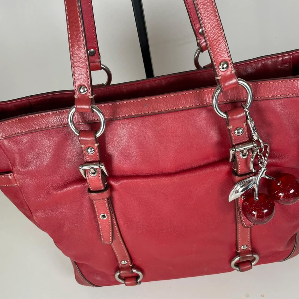 Coach Gallery Cherry Red Leather Shoulder Bag Y2K F0863-F11525
