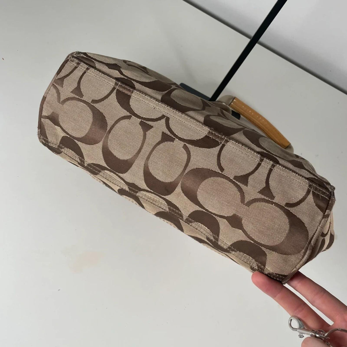 Coach Daisy Carryall Tote Bag Beige Yellow Shoulder Bag E1193-F14878