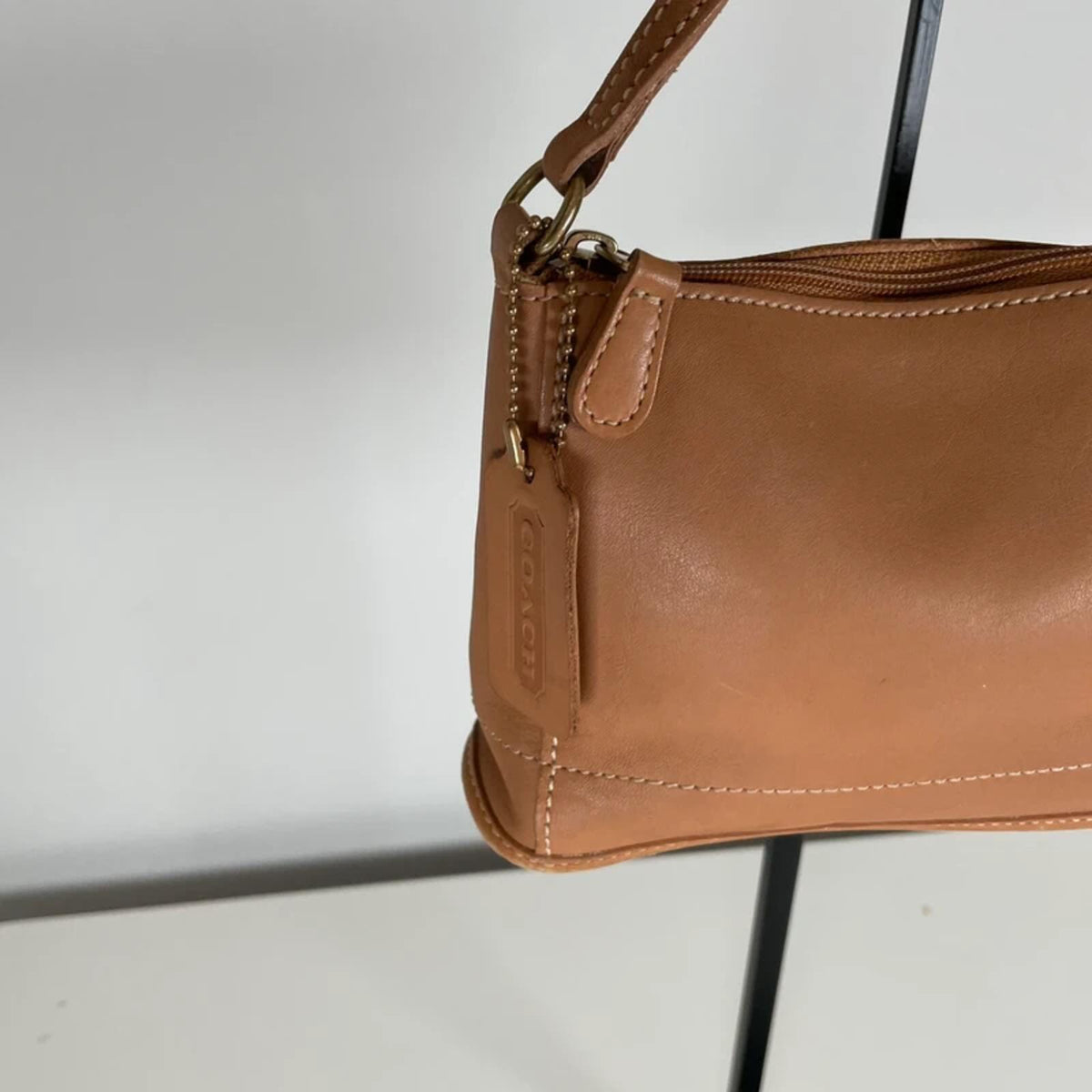 Coach Natural Leather Shoulder Bag Classic Vintage C0C-9311