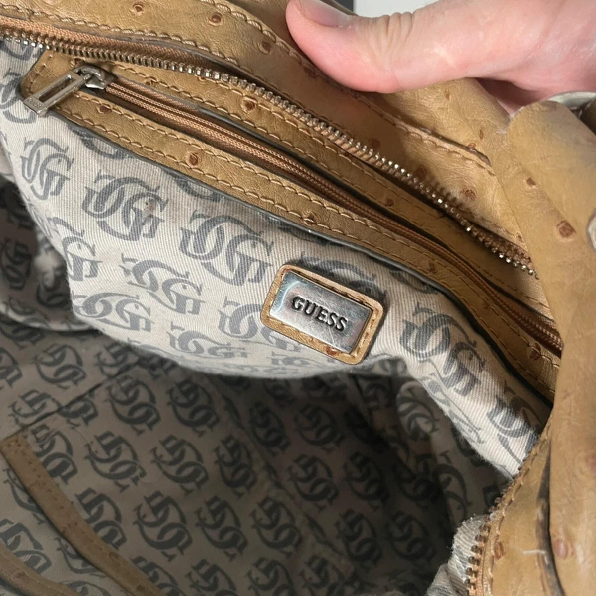 Y2K Vintage Guess Tan Leather Shoulder Handbag Silver Hardware
