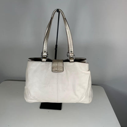 Coach White Leather Shoulder Bag Silver Buckle G1175-F18751