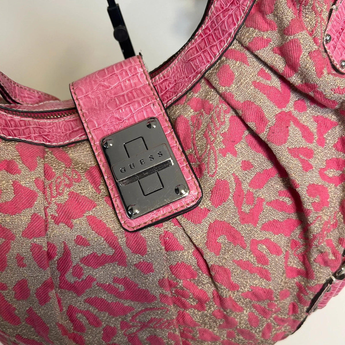 Rare Vintage 2000s Guess Pink Cheetah Print Handbag