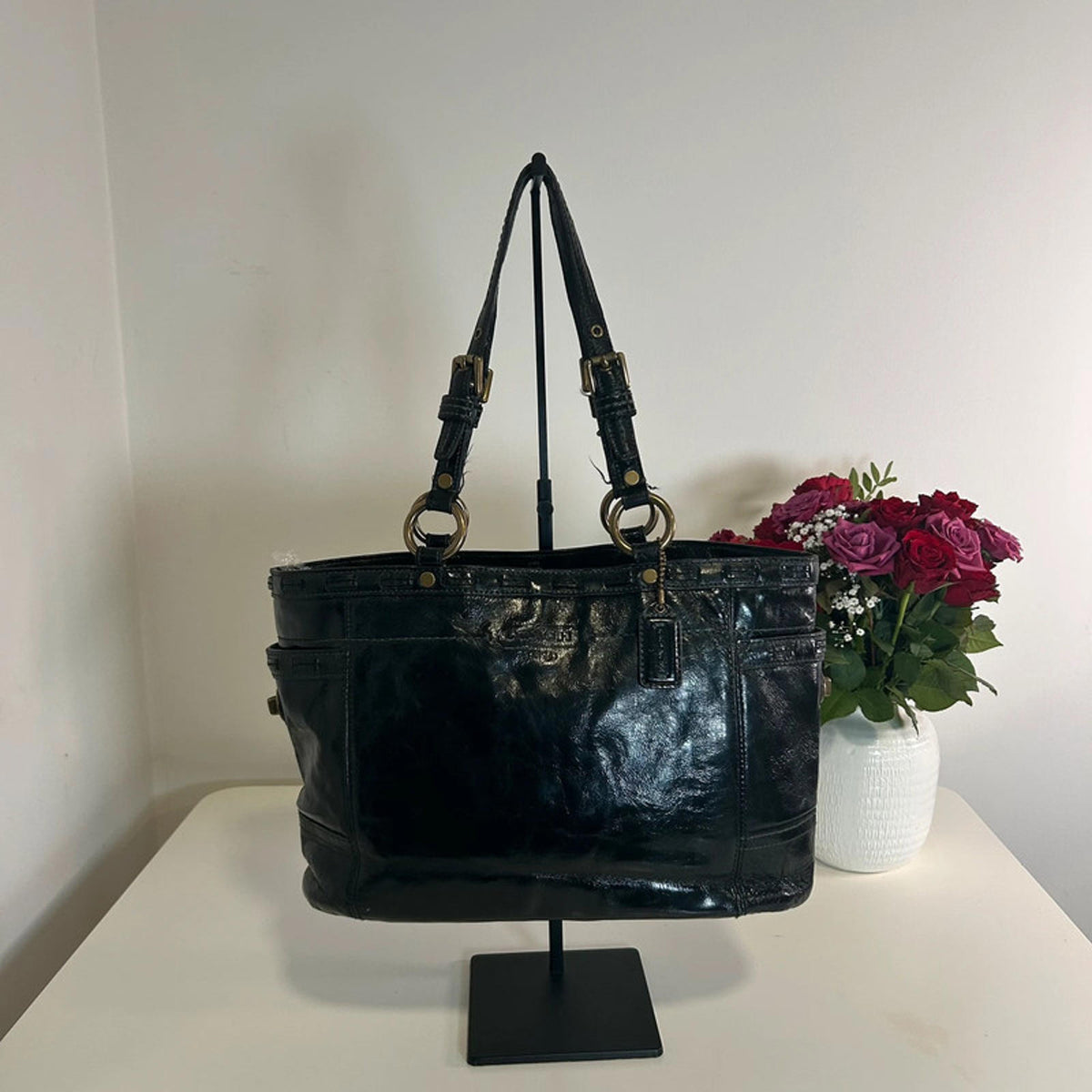 Coach Gallery Tote Bag Black Patent Leather Laced Gold Hardware G0773-11500