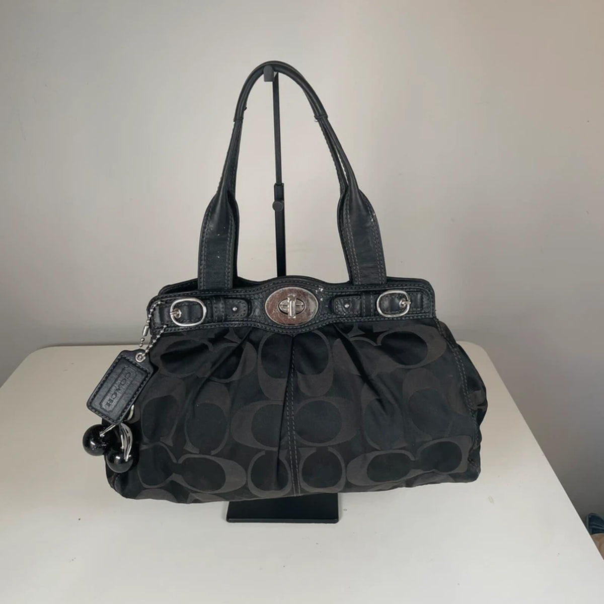 Coach Garnet Black Monogram Shoulder Bag Silver Turnlock G1069-F13906