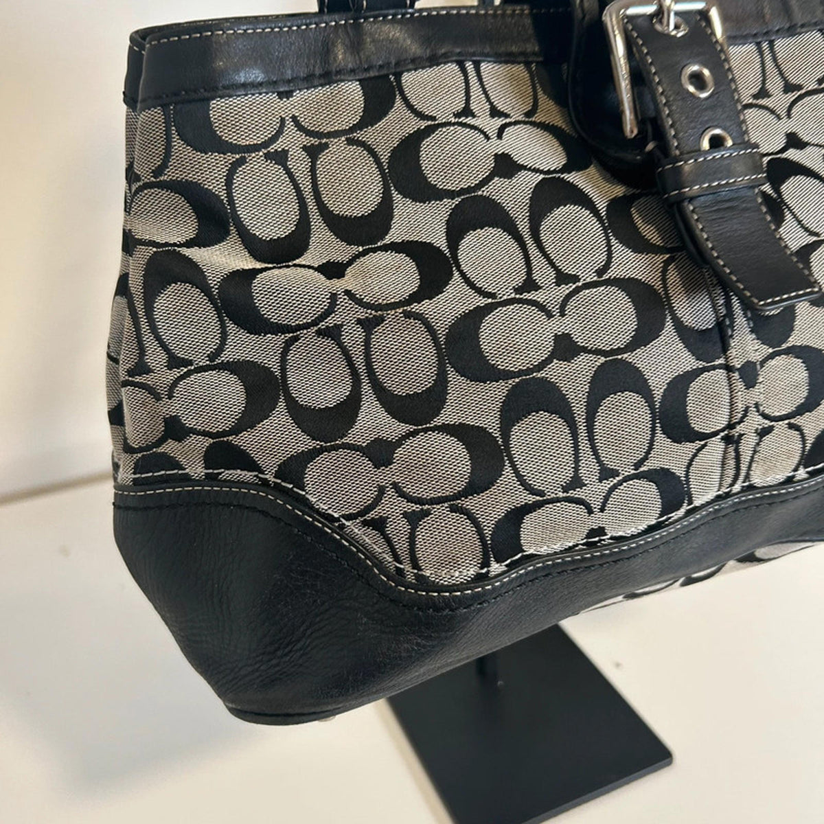 Coach Black Signature Leather and Canvas Hampton Tote G0851-F12642