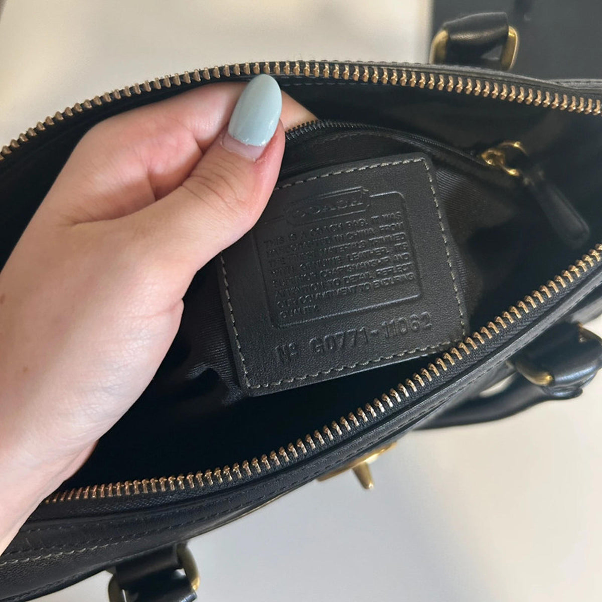 Coach Black Hampton Shoulder Bag GO771-11062