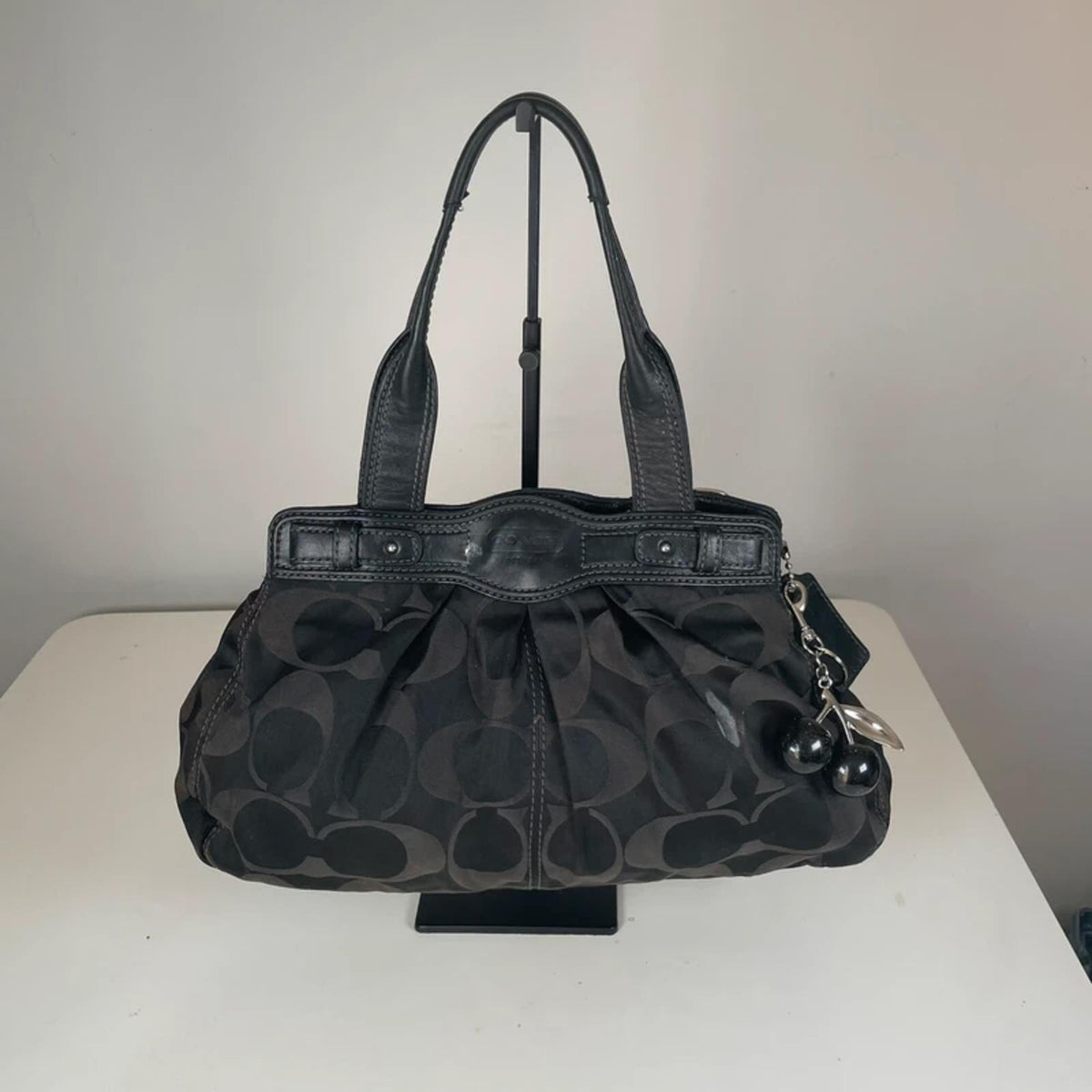 Coach Garnet Black Monogram Shoulder Bag Silver Turnlock G1069-F13906