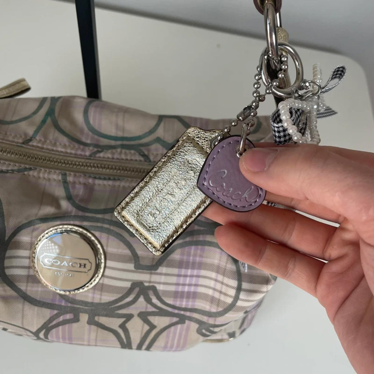 Coach Plaid Beige Purple Gold Hobo Shoulder Bag Heart Keychain K1161-F17209