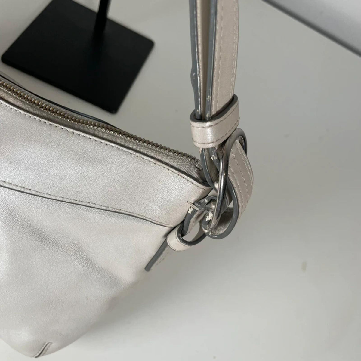 Coach Ashley White Leather Sholder Bag D1220-F15512