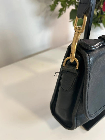 Vintage 90s Vintage Coach Black Court Leather Shoulder Bag G13-9870