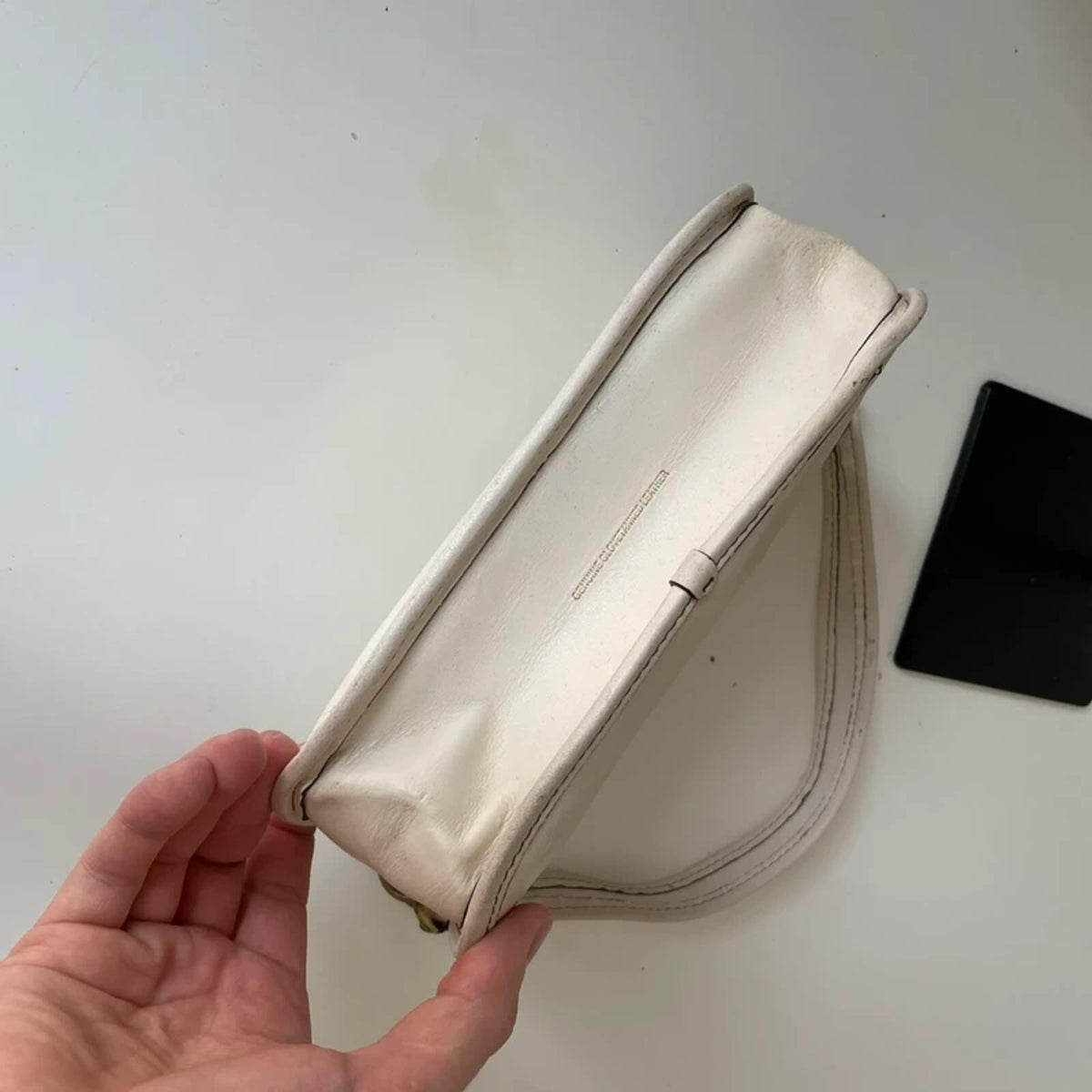 Coach White Leather Swinger Shoulder Bag M2048-C0638