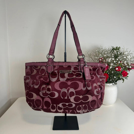 Coach Signature Burgundy Vintage Shoulder Bag H1260-F20444
