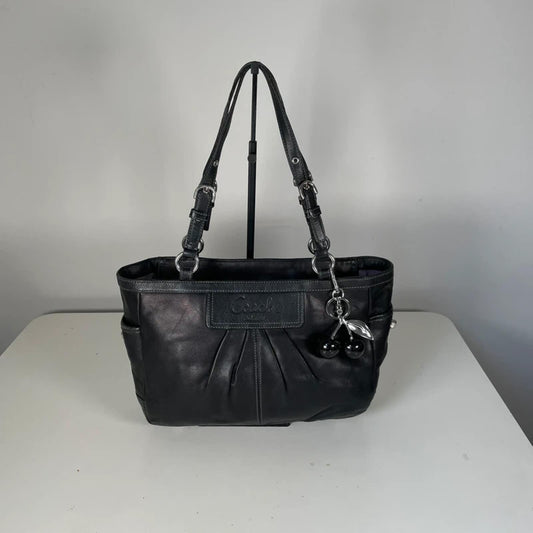 Coach Gallery East West Black Leather Pleated Shoulder Bag Y2K J0920-F13759