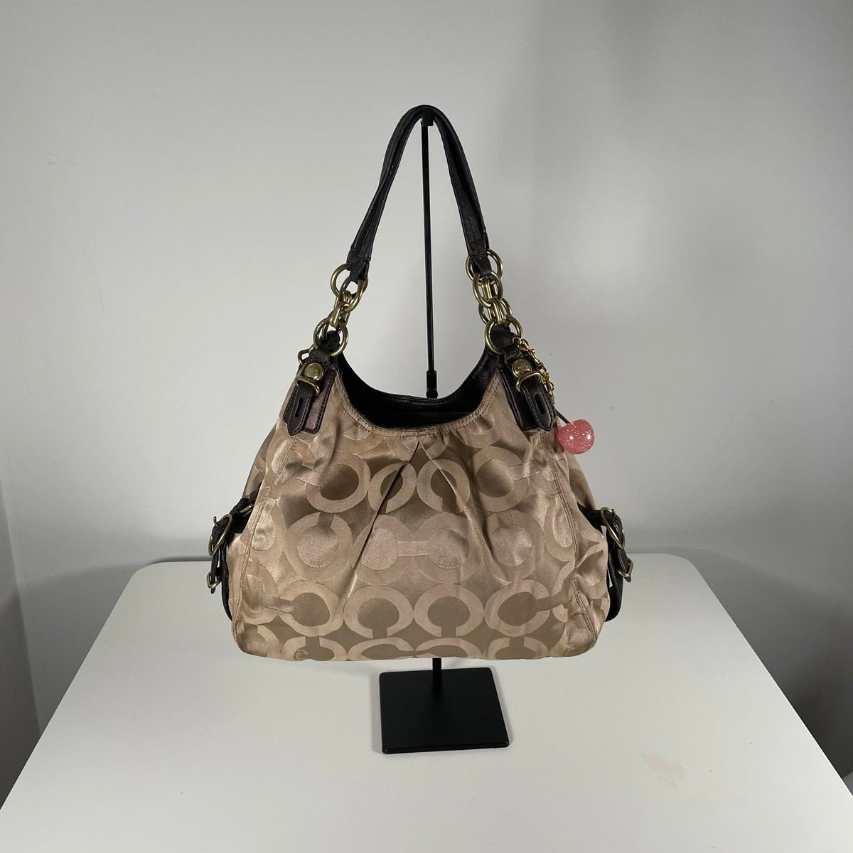 Coach Beige Hobo Slouch Shoulder Bag M1077-15757