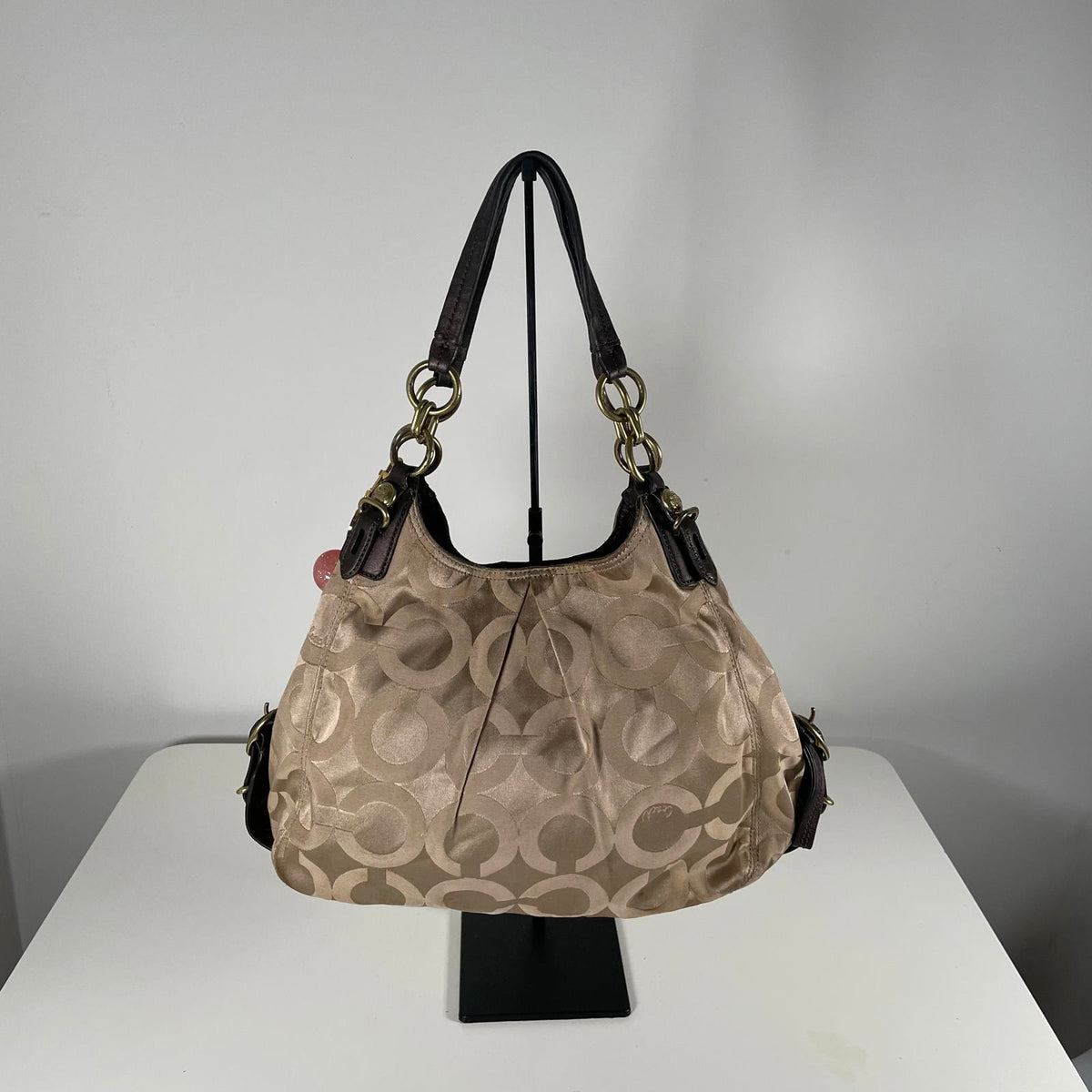 Coach Beige Hobo Slouch Shoulder Bag M1077-15757