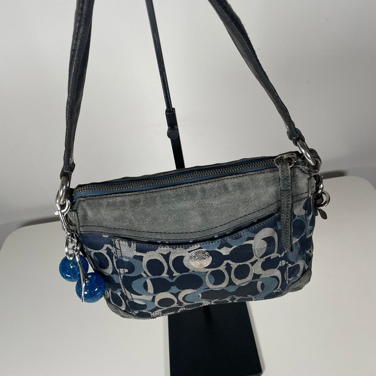 Coach Blue Chelsea Optic Signature Shoulder Bag E04U-7035