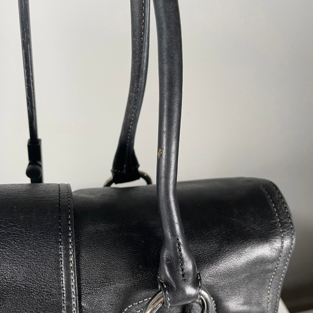 Coach Black Leather Hampton Buckle Shoulder Bag D0793-F10913