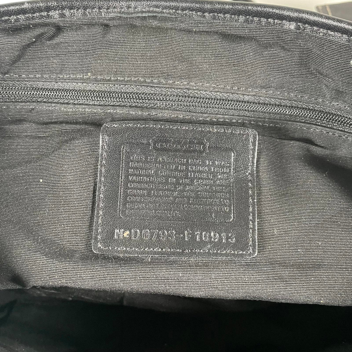 Coach Black Leather Hampton Buckle Shoulder Bag D0793-F10913