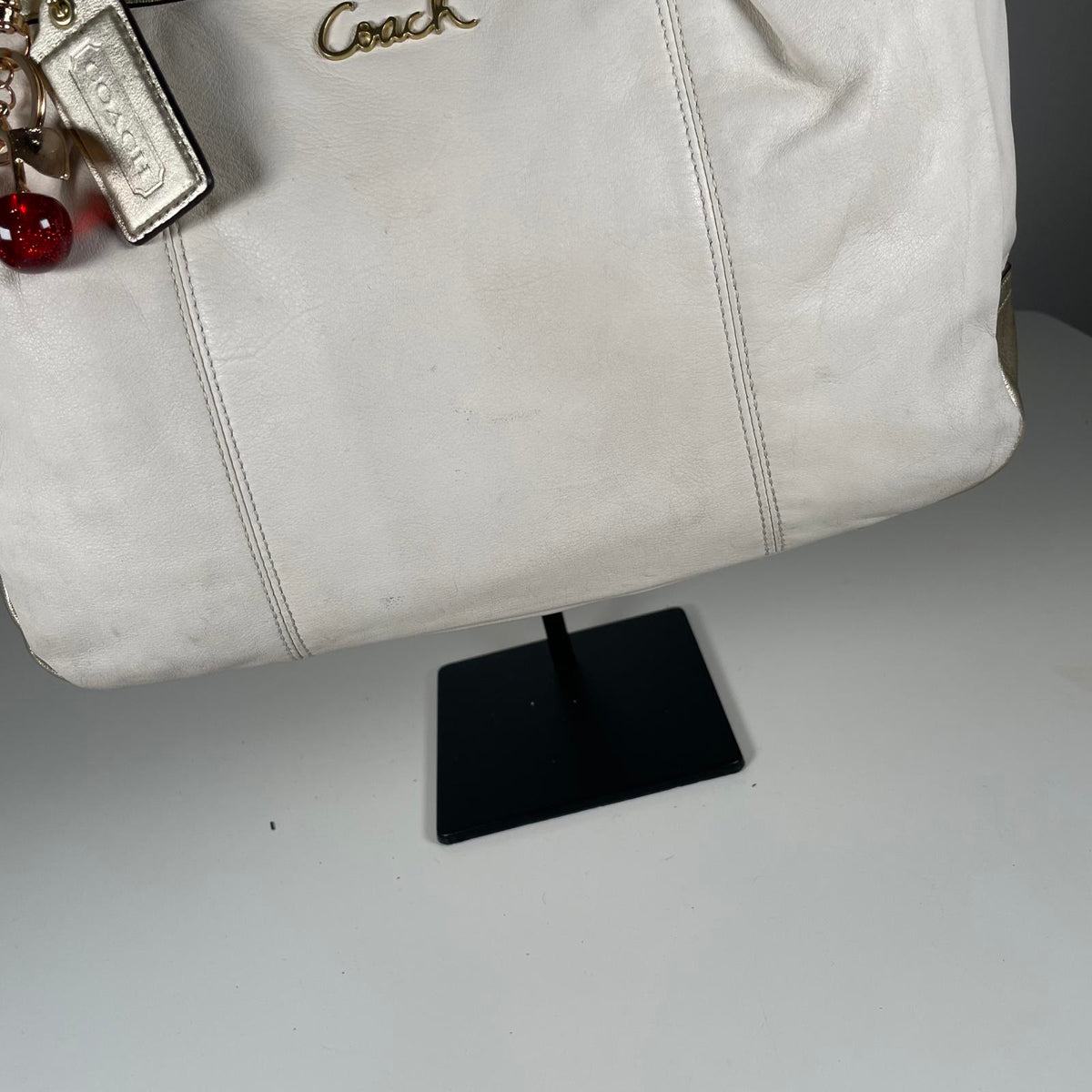 Coach White Leather Shoulder Bag C1163-F17721