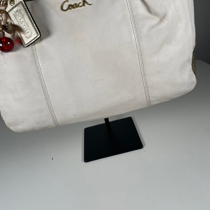 Coach White Leather Shoulder Bag C1163-F17721
