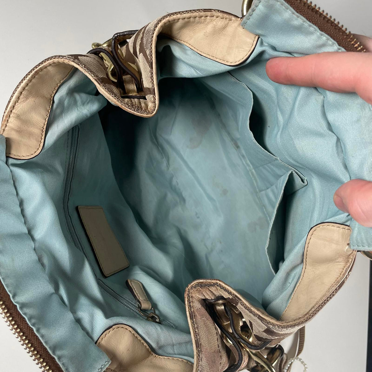Beige Monogram C Turnlock Shoulder Bag J0873-13237