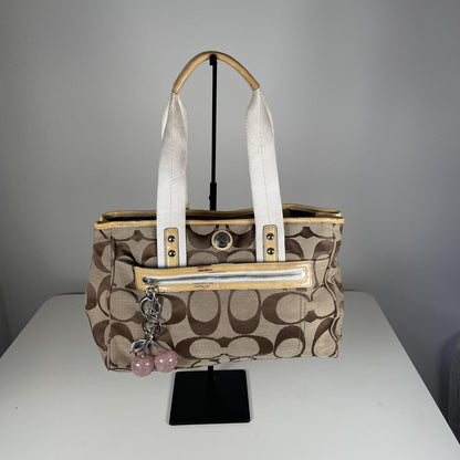 Coach Daisy Carryall Tote Shoulder Bag Beige Yellow Detail D1193-F14878