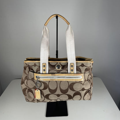 Coach Daisy Carryall Tote Shoulder Bag Beige Yellow Detail D1193-F14878