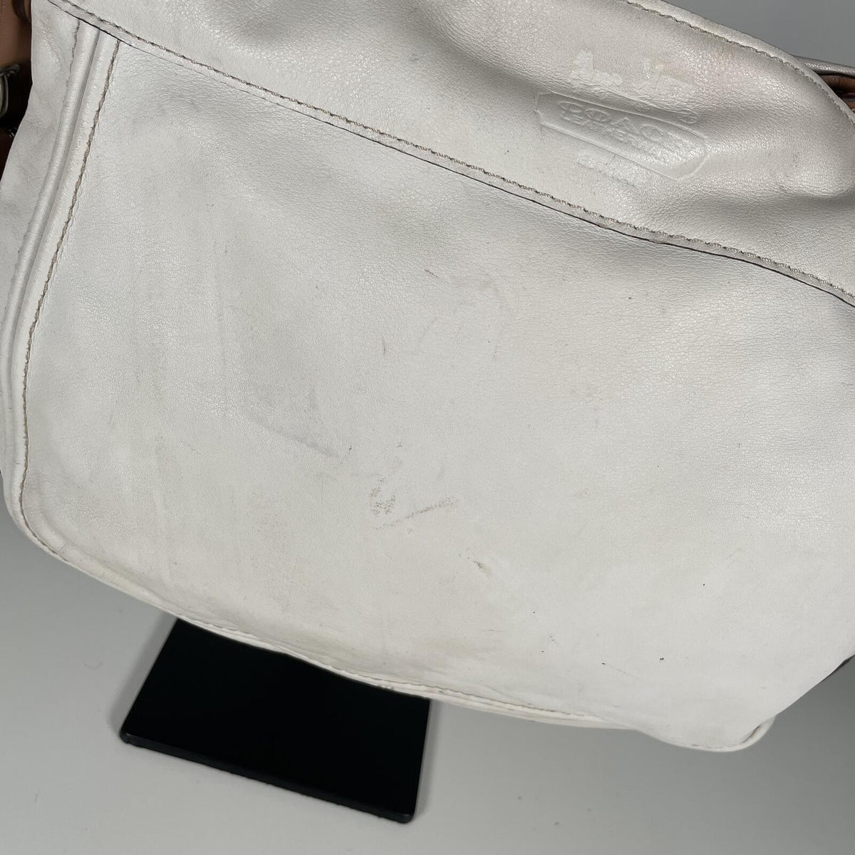 Coach Zoe White Leather Shoulder Bag Buckle J0993-F12671