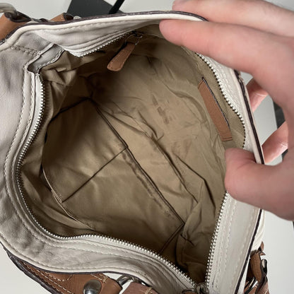 Coach Zoe White Leather Shoulder Bag Buckle J0993-F12671