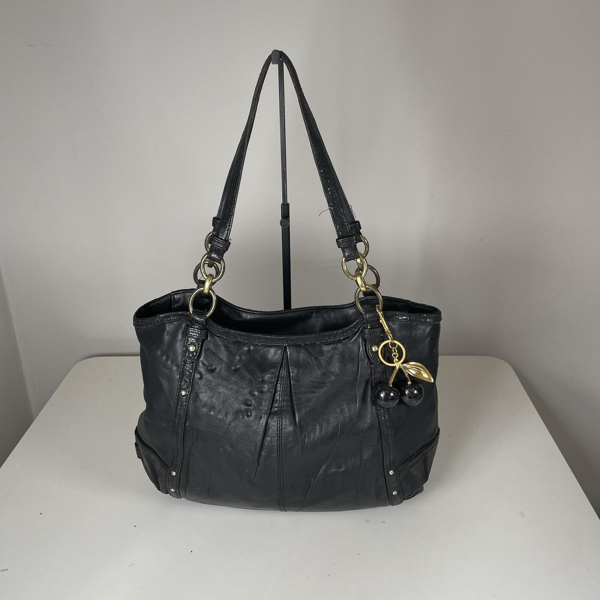 Coach Alexandra Black Leather Gold Chain Shoulder Bag A1320-F20812