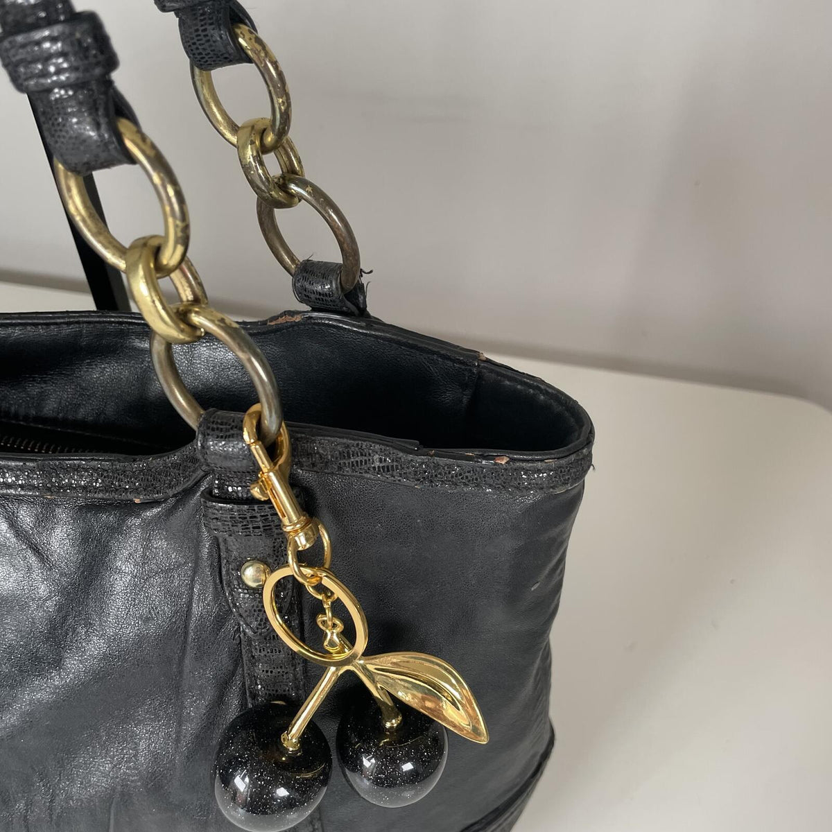 Coach Alexandra Black Leather Gold Chain Shoulder Bag A1320-F20812