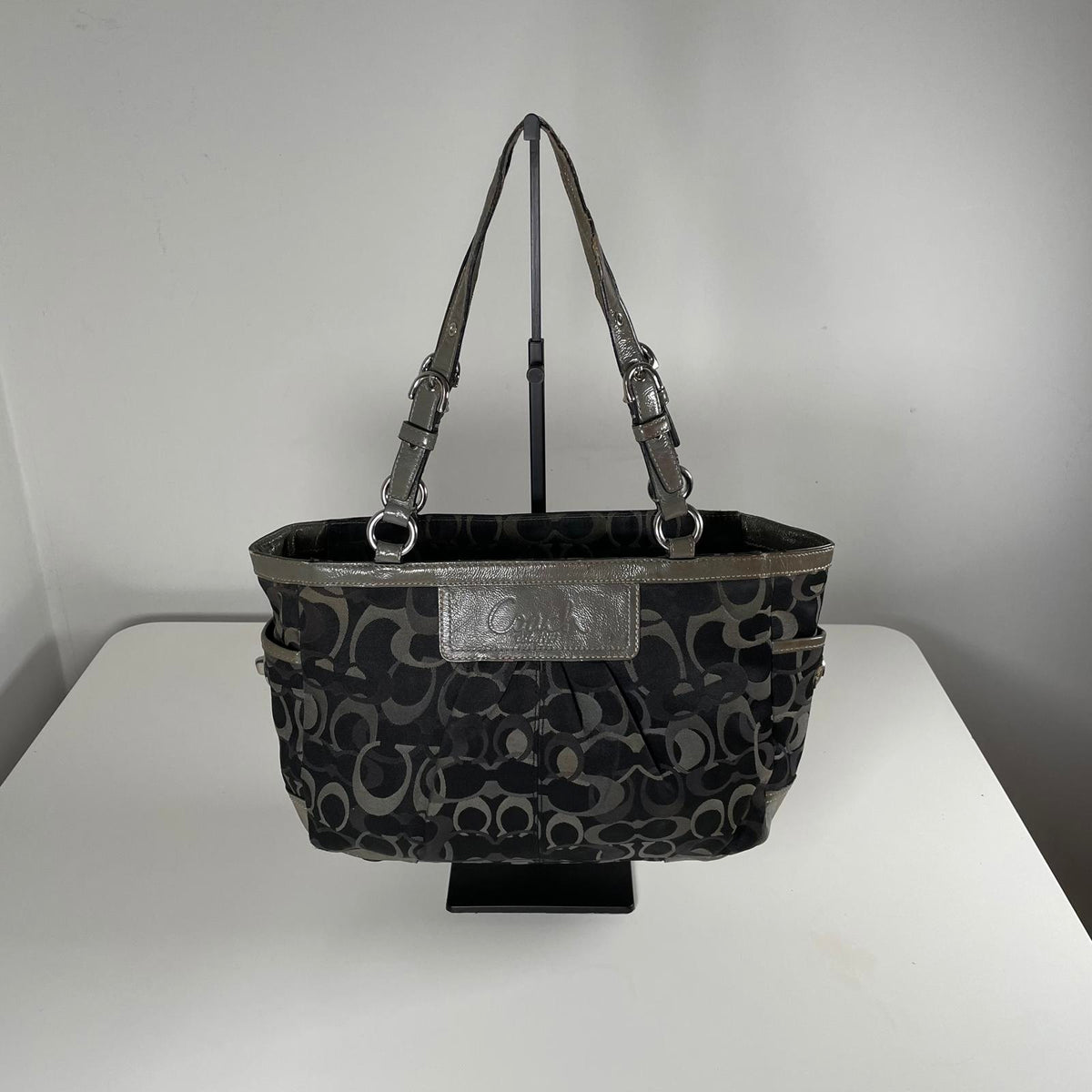 Coach Soho Signature Tote Bag Black and Grey E0982-F13762