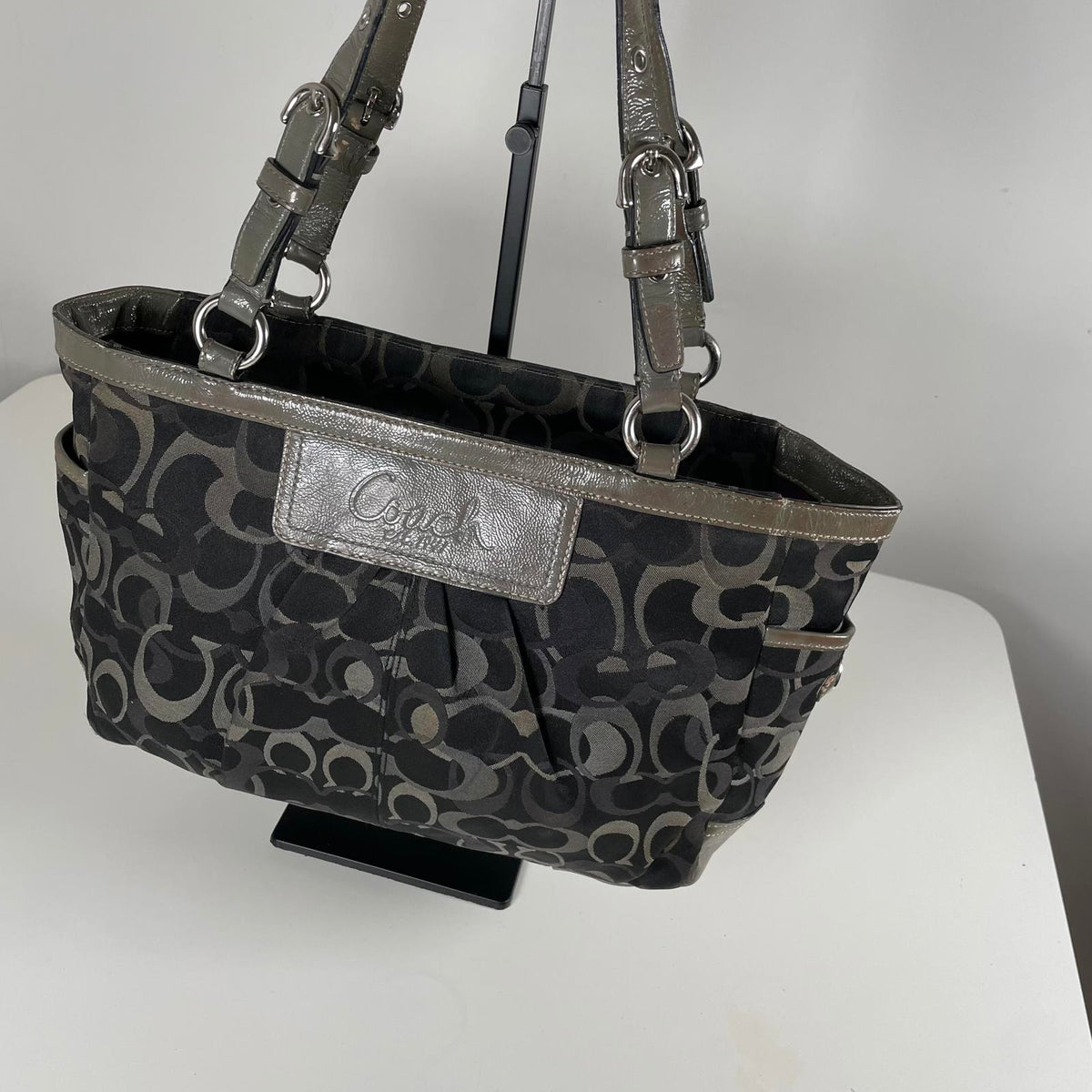 Coach Soho Signature Tote Bag Black and Grey E0982-F13762