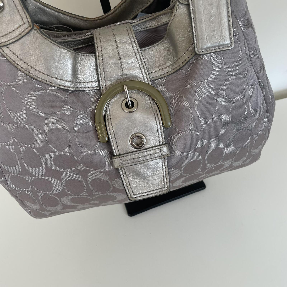 Coach Lilac and Silver 3-Compartment Hobo Shoulder Bag K1193-F18911