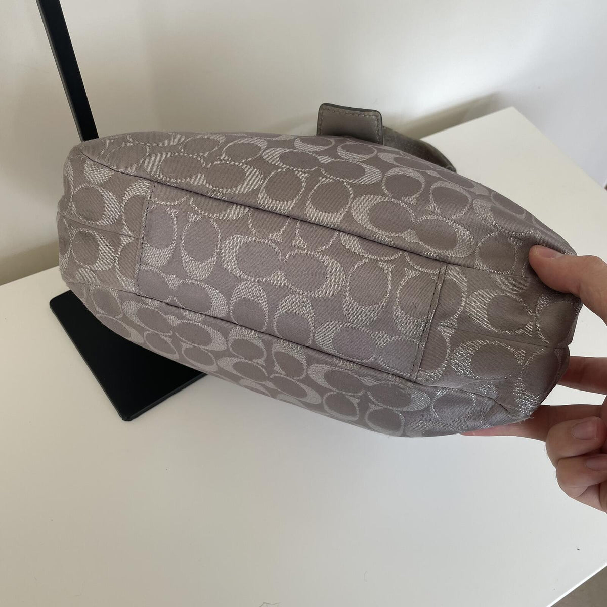 Coach Lilac and Silver 3-Compartment Hobo Shoulder Bag K1193-F18911
