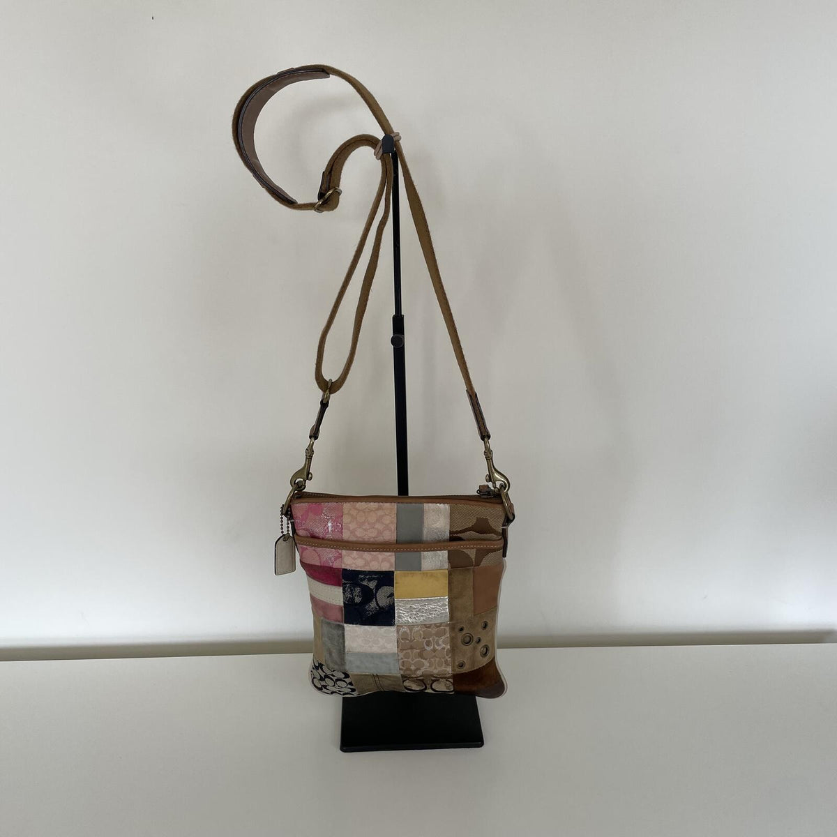 Coach Patchwork Gallery Swingpack Crossbody Bag B06Q-2362