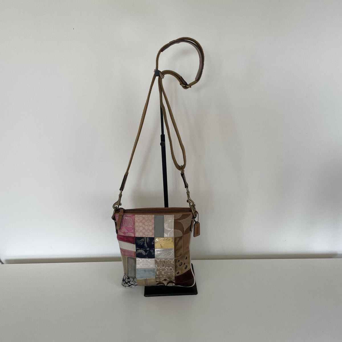 Coach Patchwork Gallery Swingpack Crossbody Bag B06Q-2362