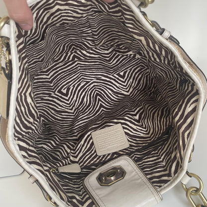 Coach Beige Hampton Floral Beach Bag with Turnlock Closure M1068-16763