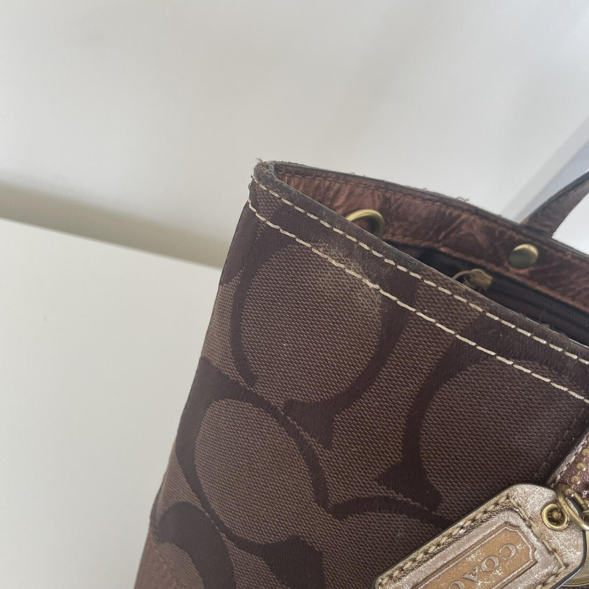 Coach Chocolate Brown Tote Shoulder Bag B0968-F11098