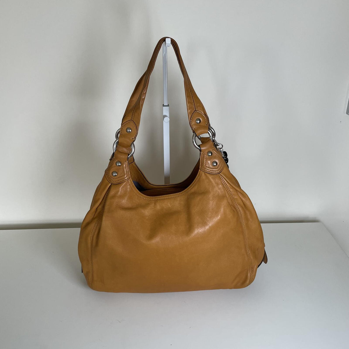 Coach Tan Leather 3 Compartment Hobo Shoulder Bag Handbag Purse D1071-14336