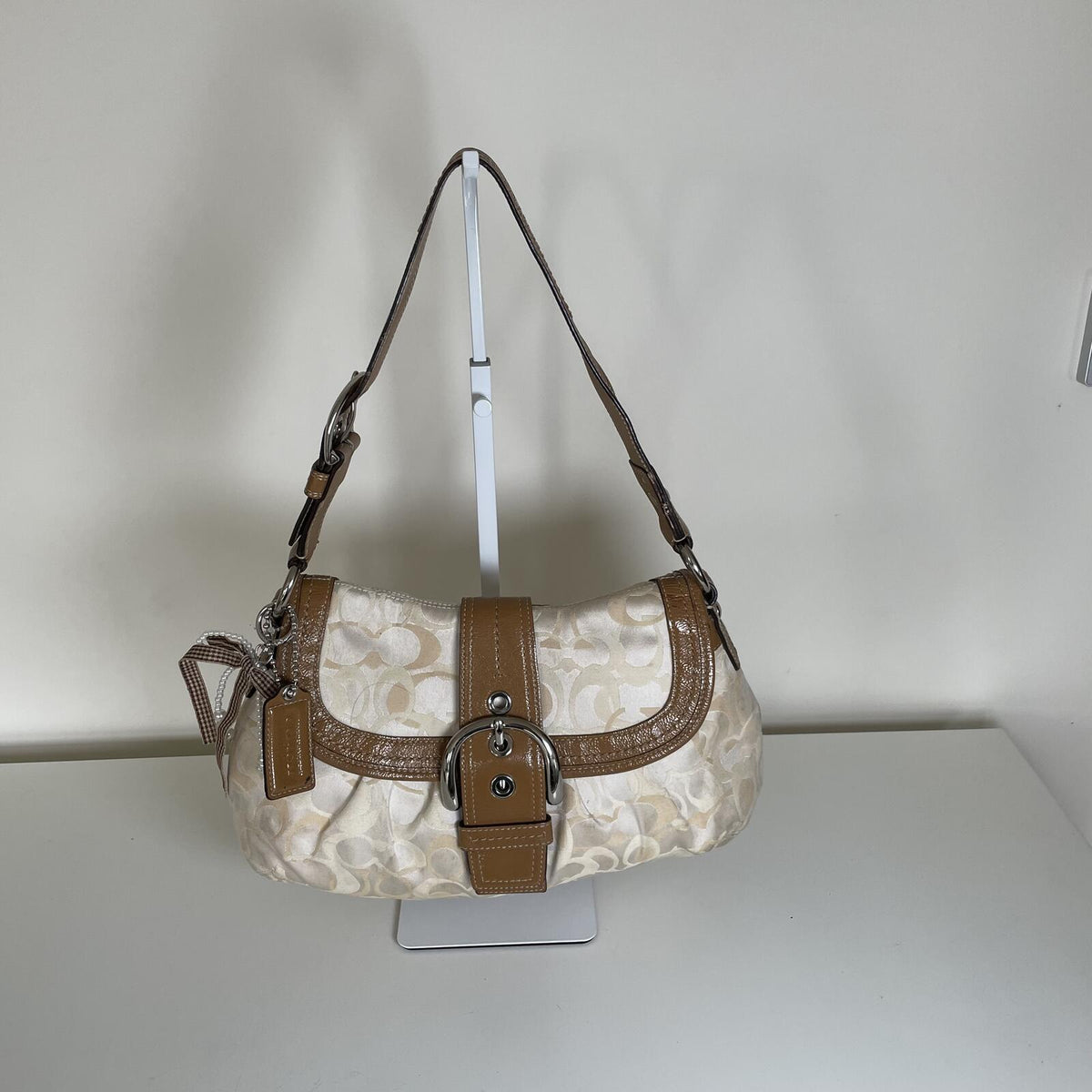 Coach Signature Beige Soho Optic Shoulder Bag Handbag Purse M1071-F15679
