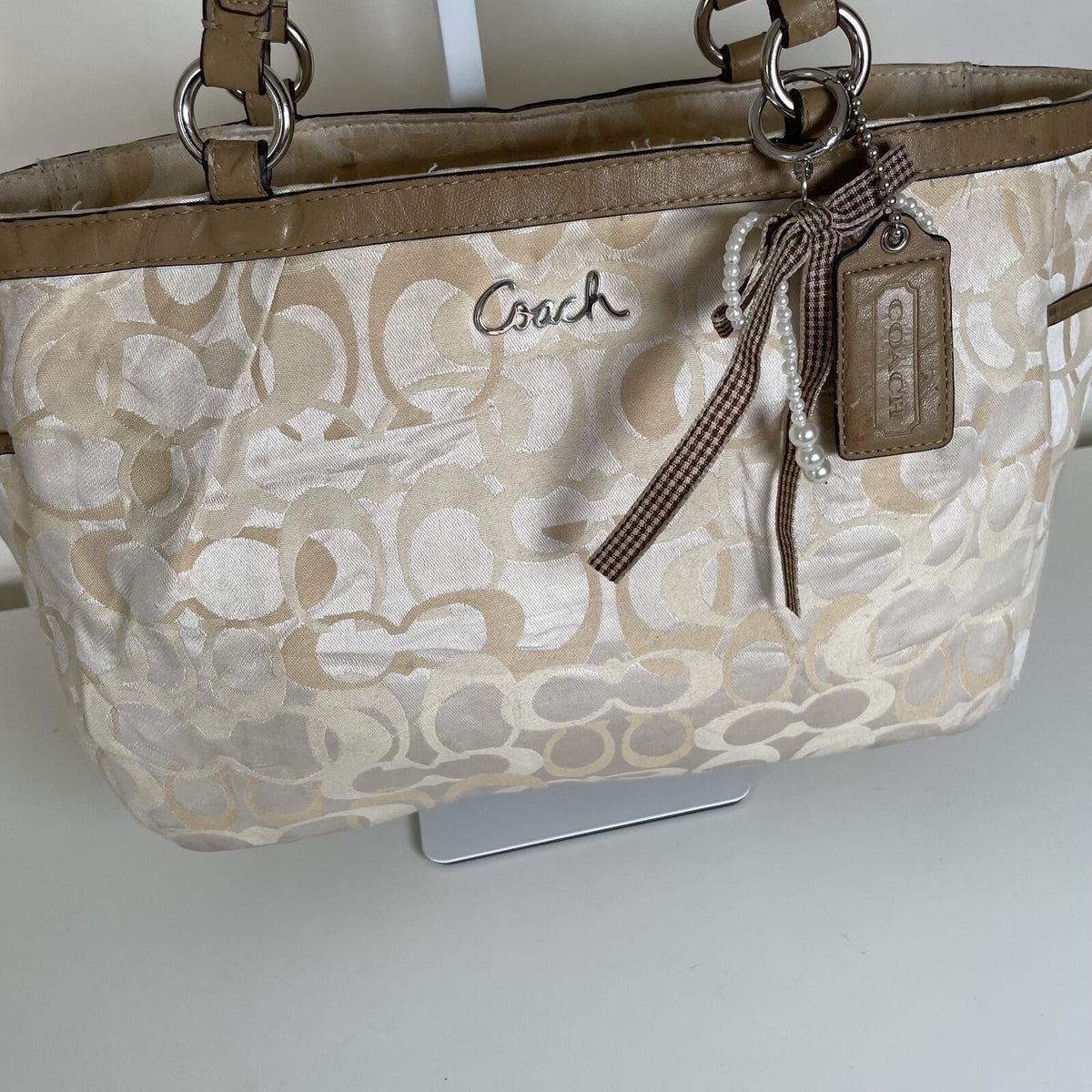 Coach Beige Monogram Tote Shoulder Bag D1126-F17881