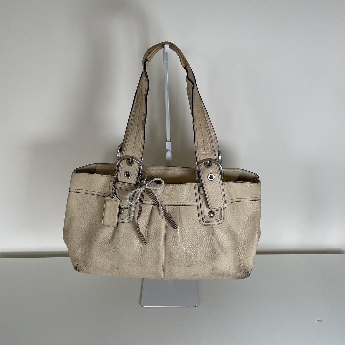 Coach Beige Pebbled Leather Pleated Soho Tote Shoulder Bag M0949-F13732