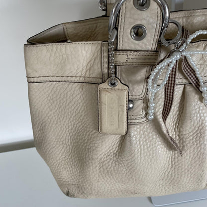 Coach Beige Pebbled Leather Pleated Soho Tote Shoulder Bag M0949-F13732